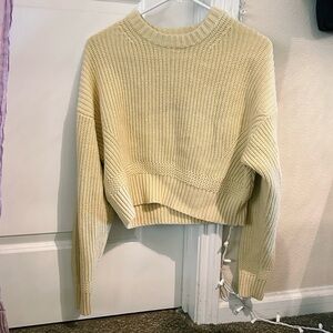 knitted sweater 🌼